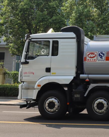 hlw5320gyyca6型运油车