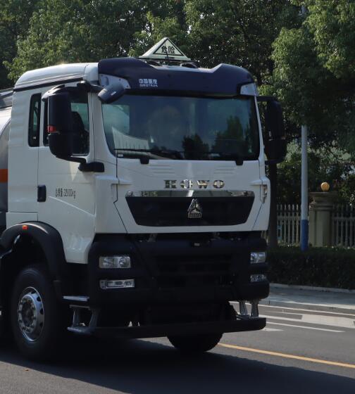 hlw5321gryz6型易燃液体罐式运输车