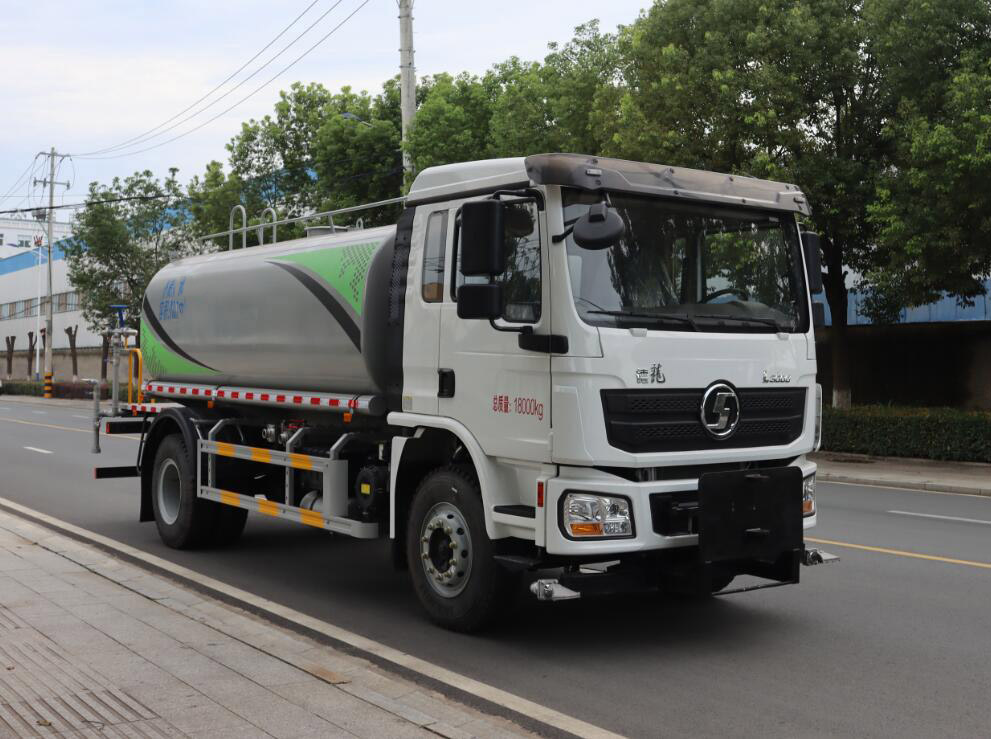 hlw5180gqxs6型护栏清洗车